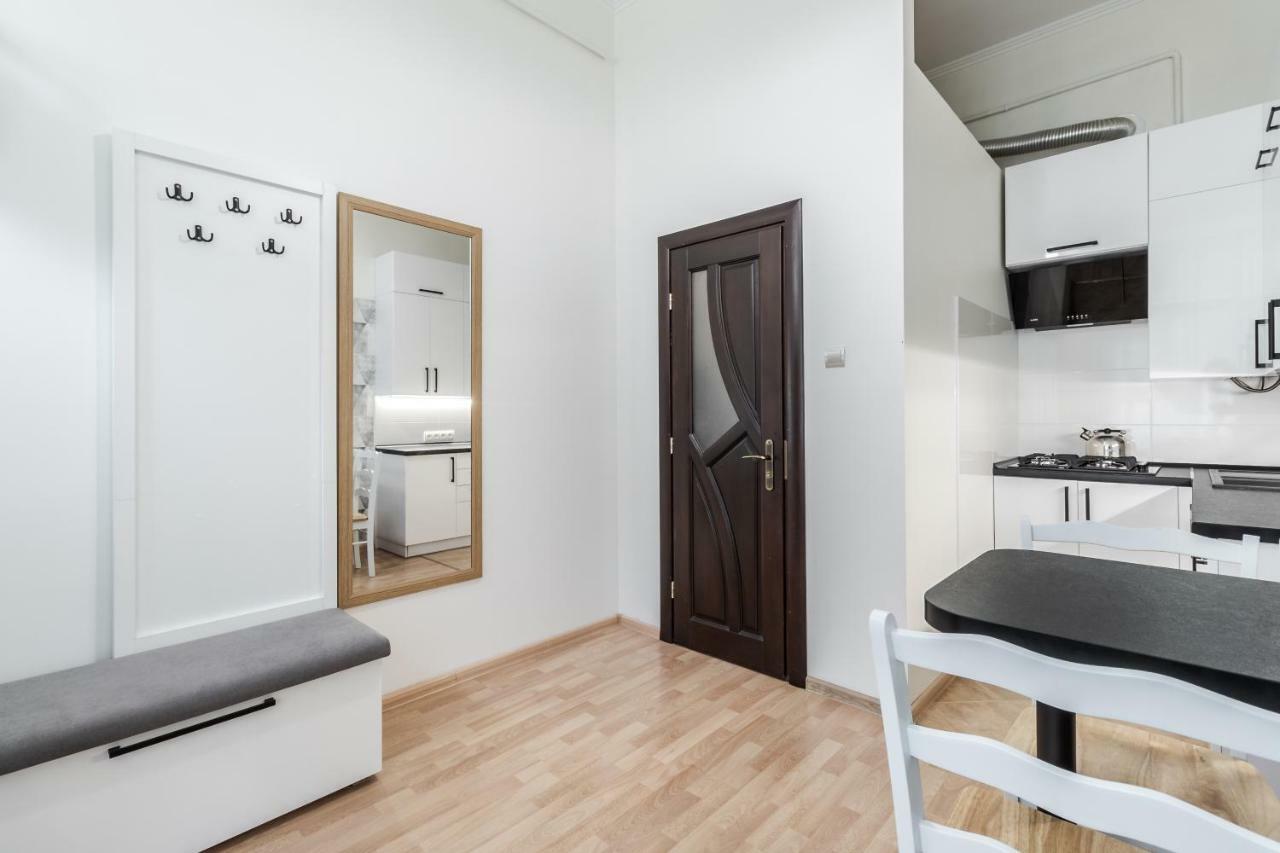 Inshiapartments On Bohomolʹtsya Str Lviv Luaran gambar